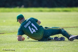 Lucas Barker slides to field on the boundary